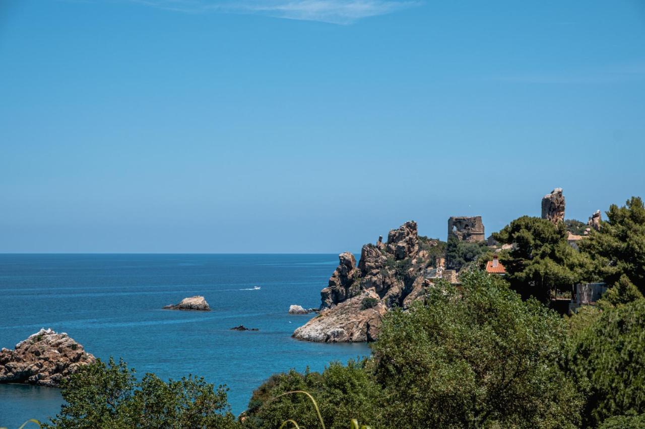A Tonnara Hotel Cefalù Buitenkant foto