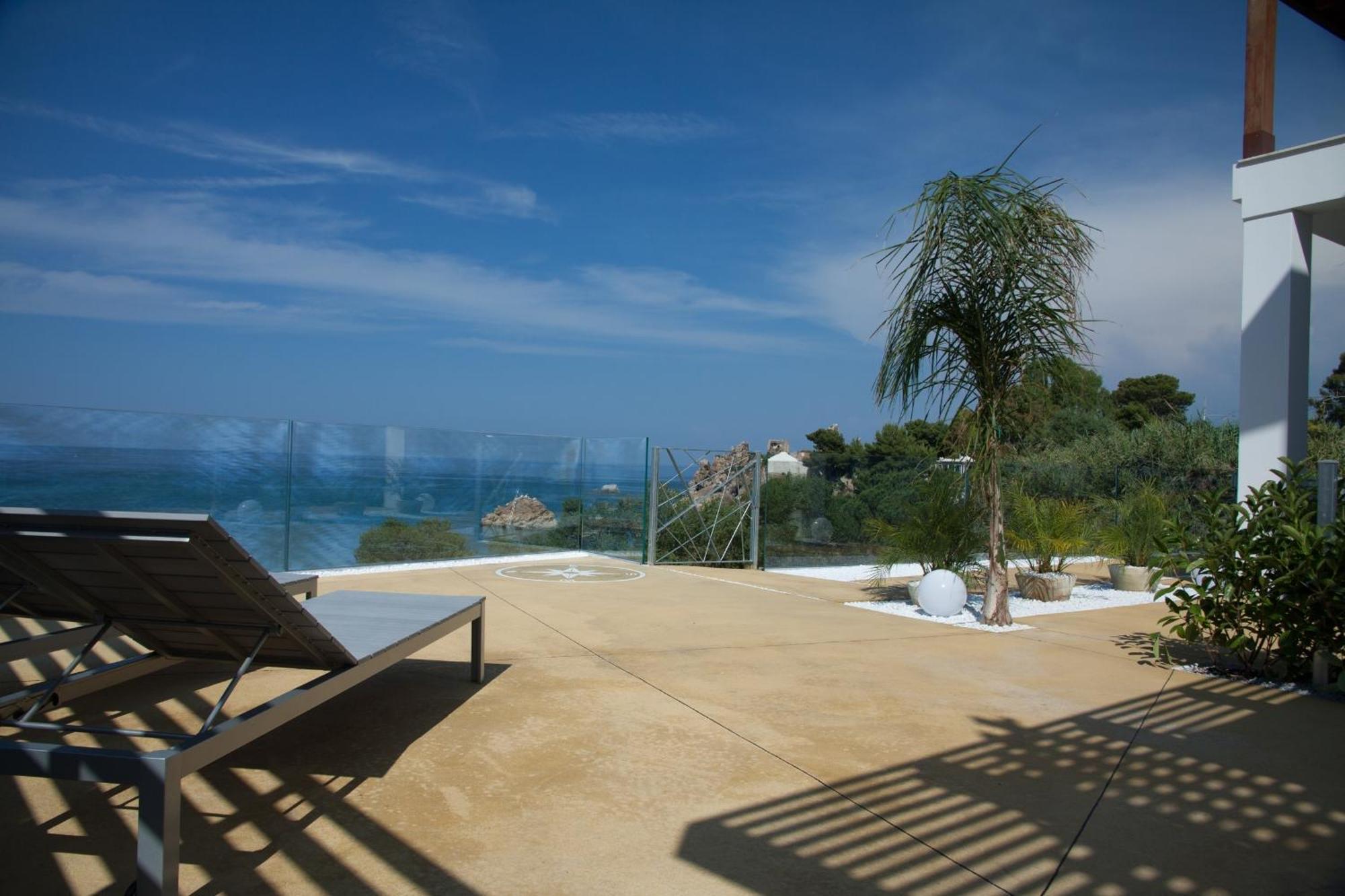 A Tonnara Hotel Cefalù Buitenkant foto