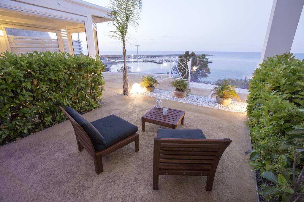 A Tonnara Hotel Cefalù Buitenkant foto